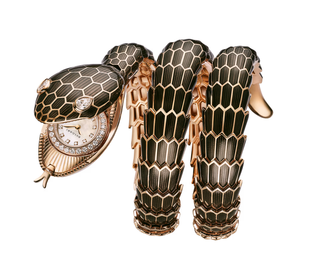 Noble Legacy People Attraction Watch M69s