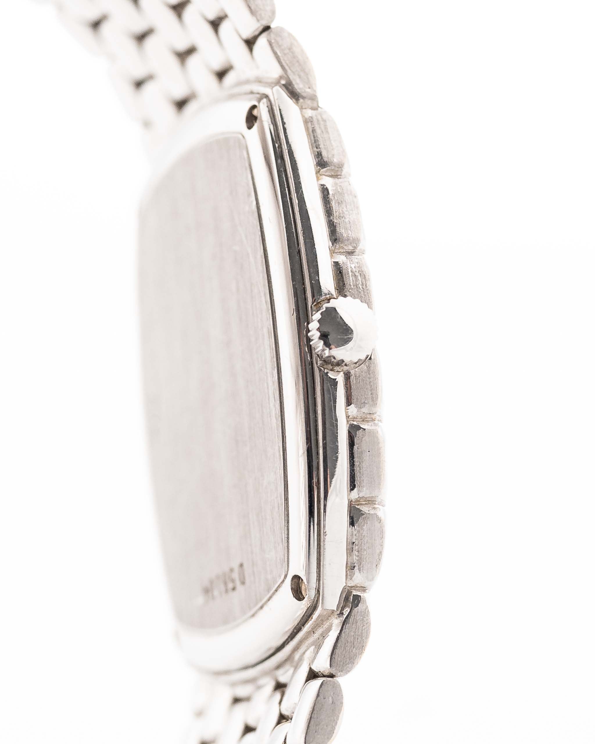 Classic  Mystique Allure Only Available Here In India 🇮🇳 (7-A Quality)