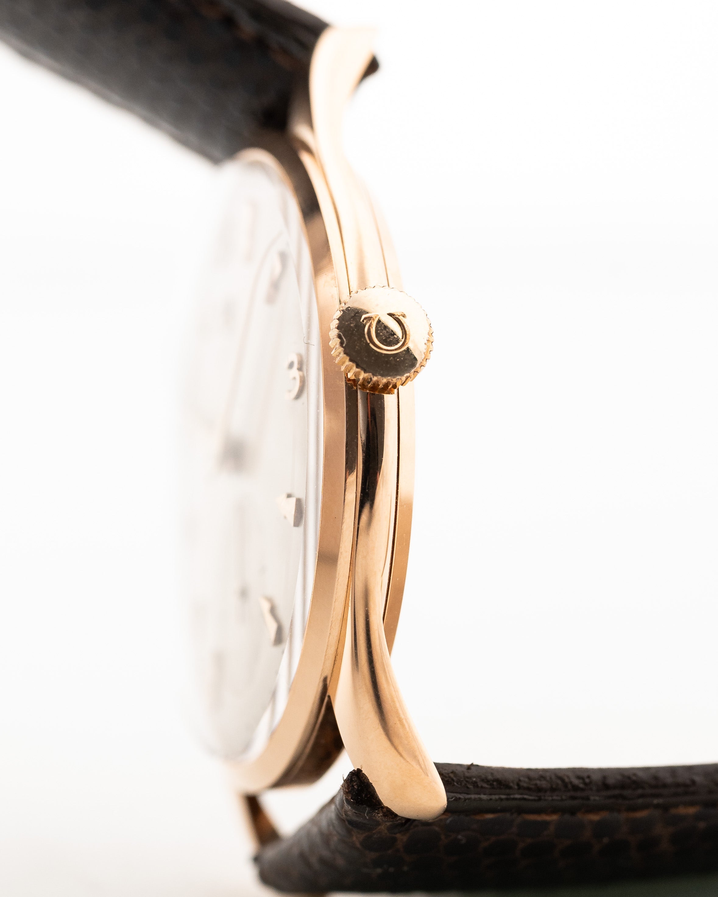 Royal Vintage Caliber White Moon G64s