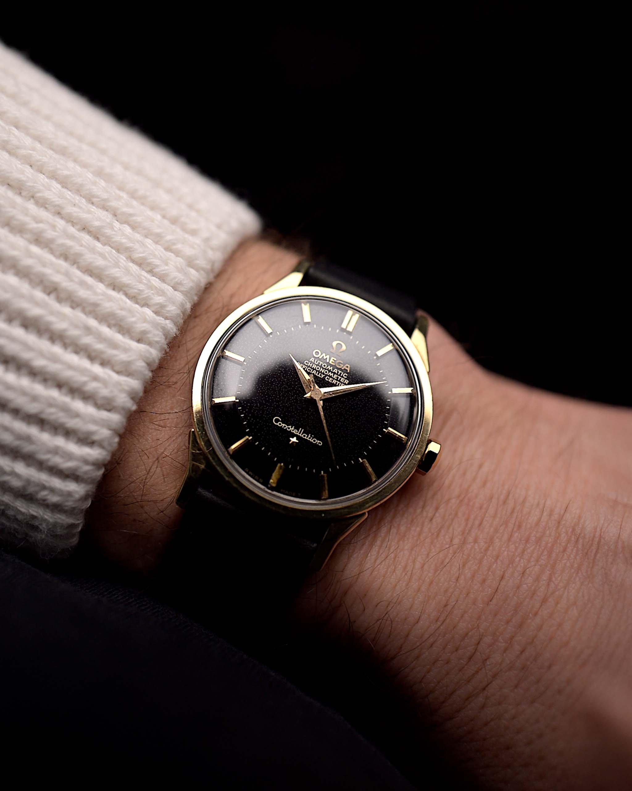 Royal Vintage Black Moon G65s People Attraction