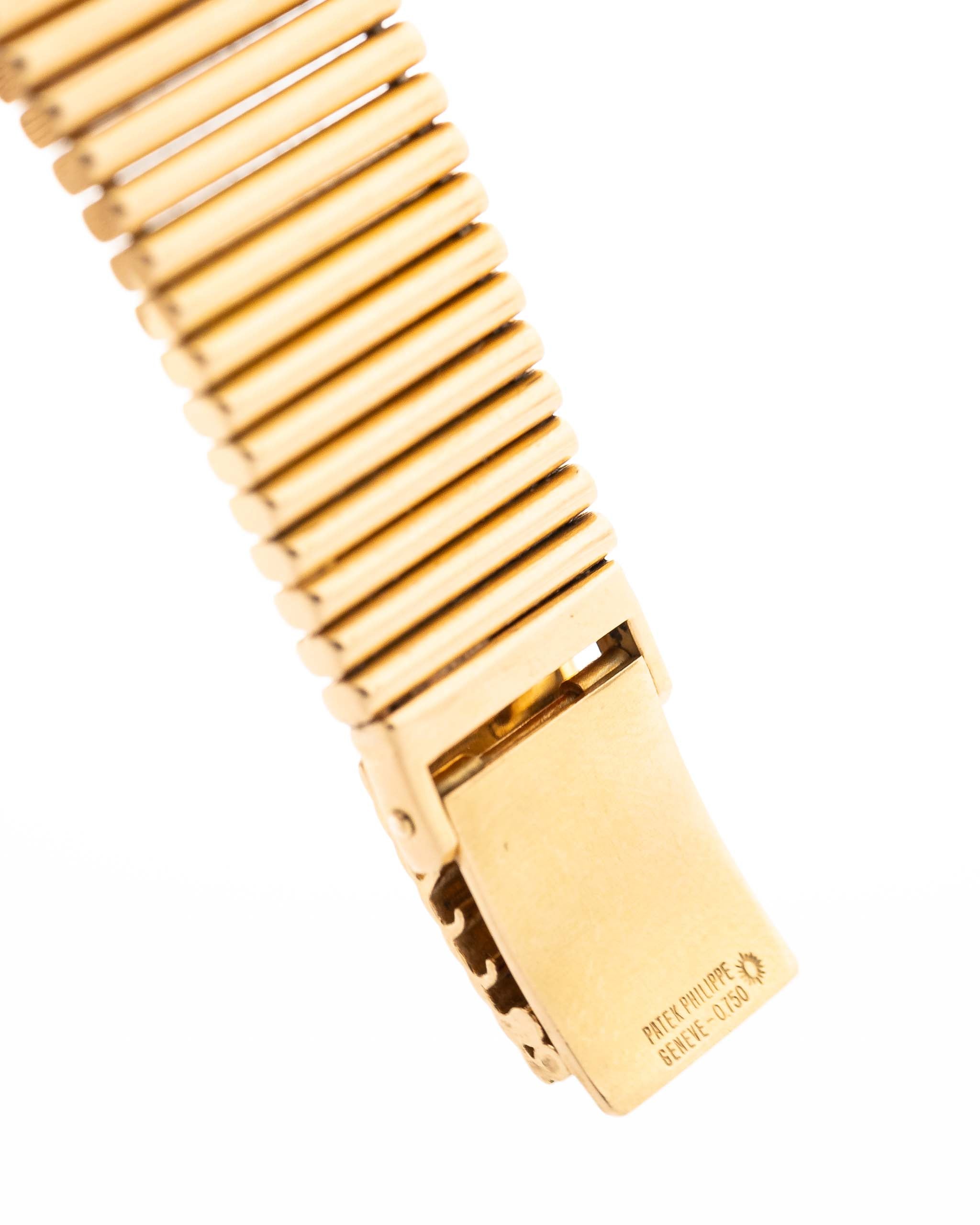 Royal Max Classic 5699s