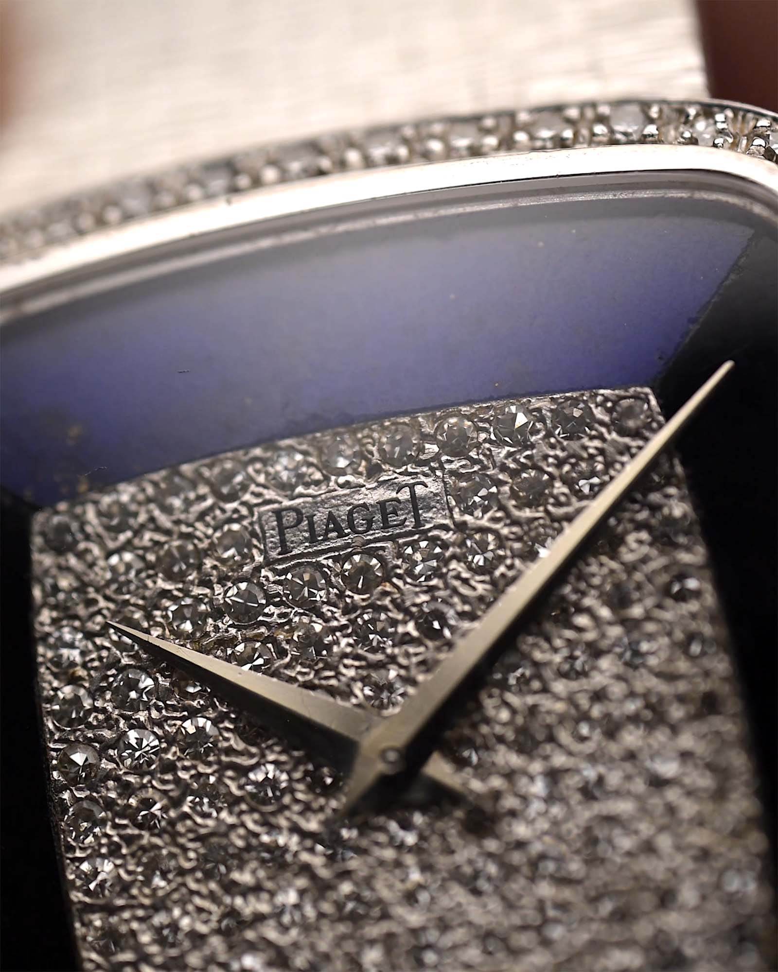 Royal Majestic Monarch Diamond G76s (7-A Quality)