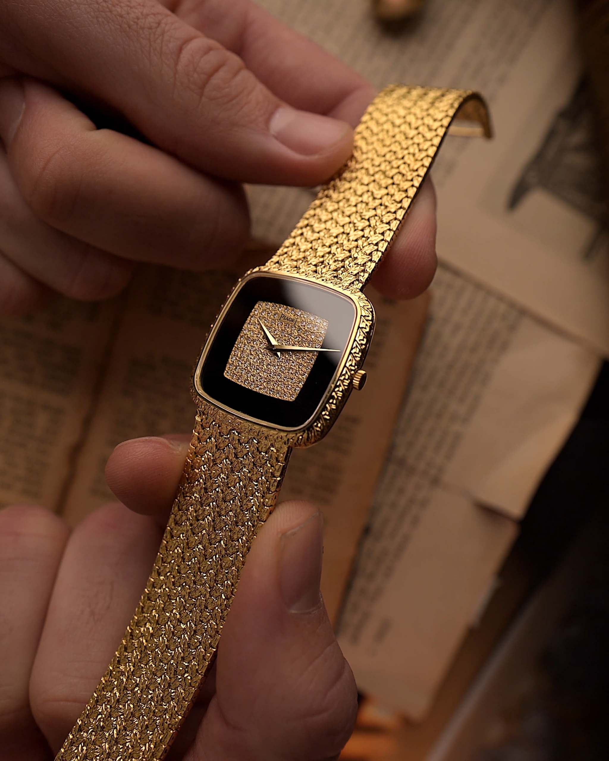 Vintage Premium  Onyx G65s Unique & People Attraction Gold & White Diamond Addition