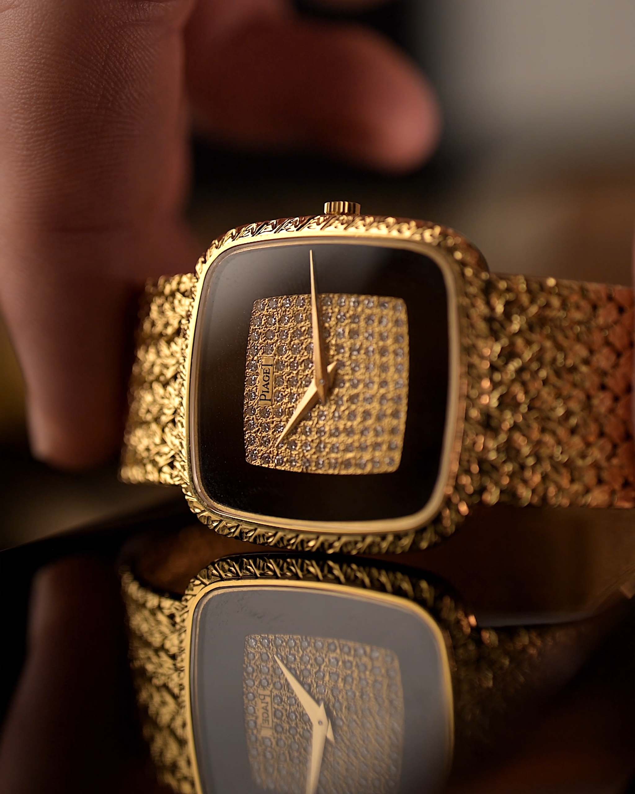 Vintage Premium  Onyx G65s Unique & People Attraction Gold & White Diamond Addition