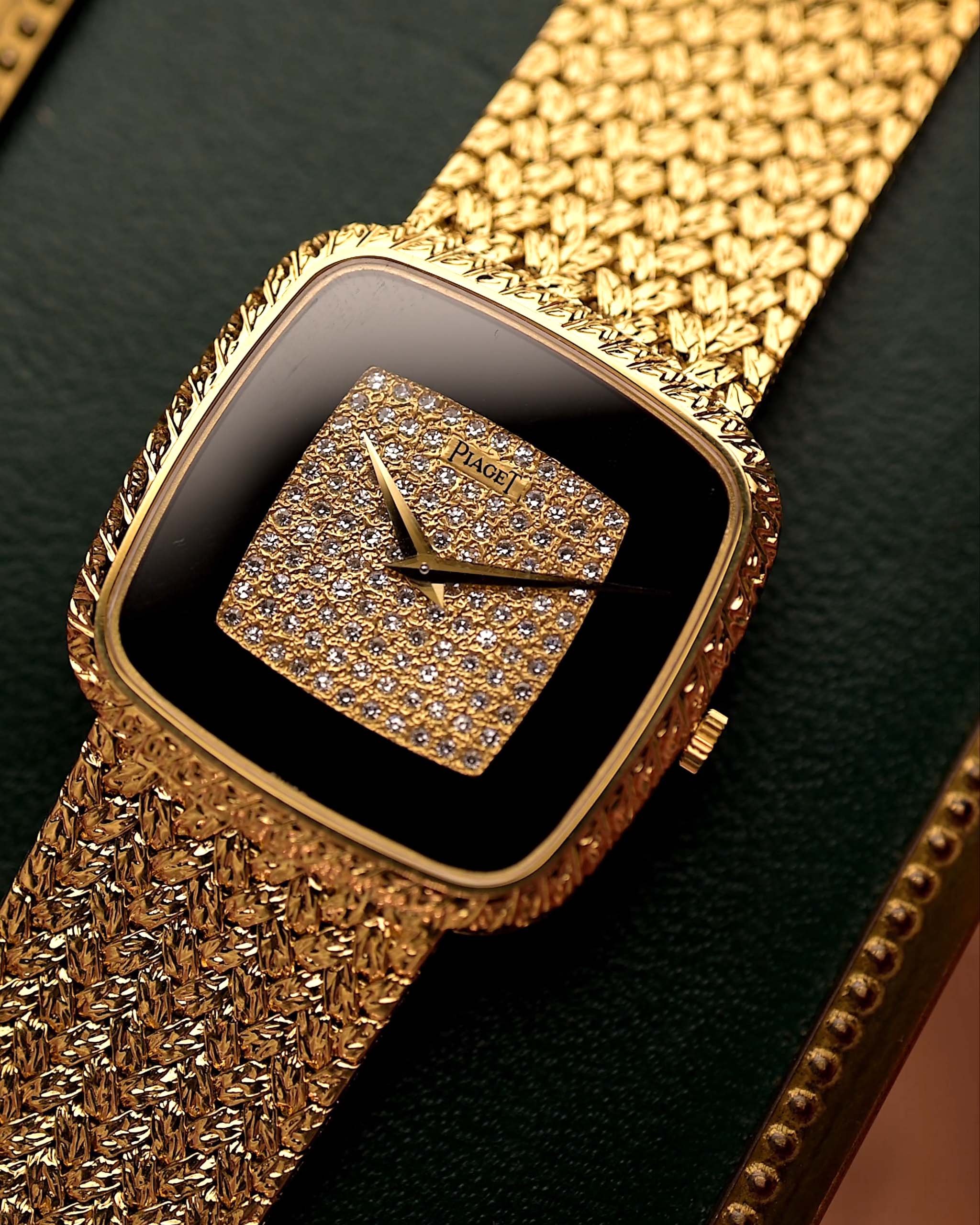 Vintage Premium  Onyx G65s Unique & People Attraction Gold & White Diamond Addition