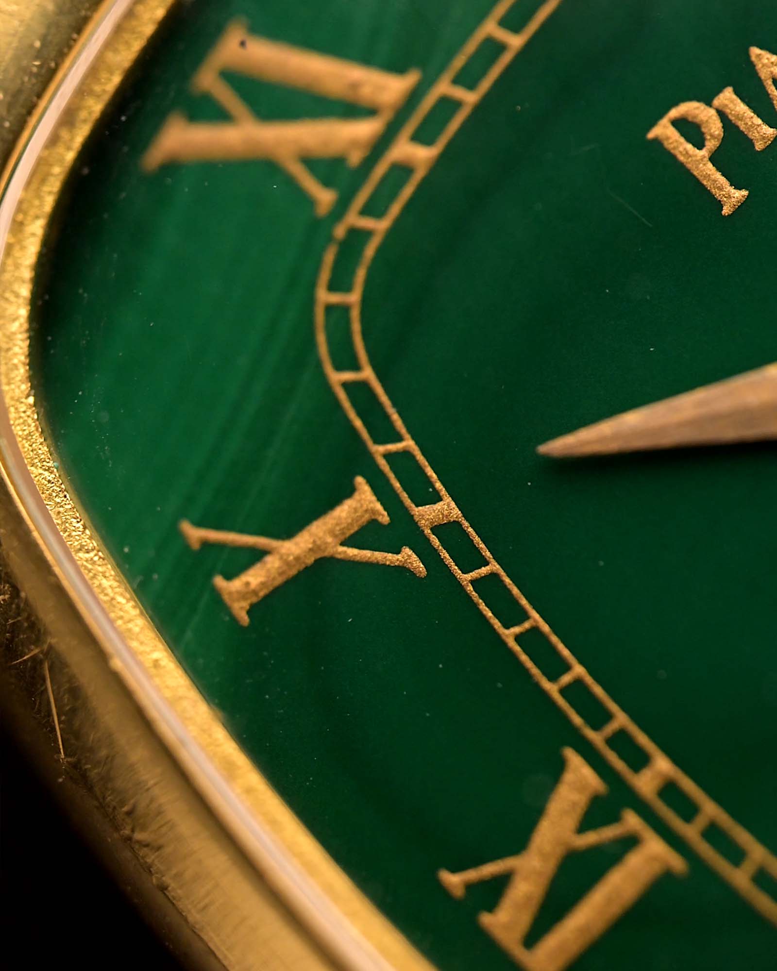 Master Unique G64s Green Moon People Attraction