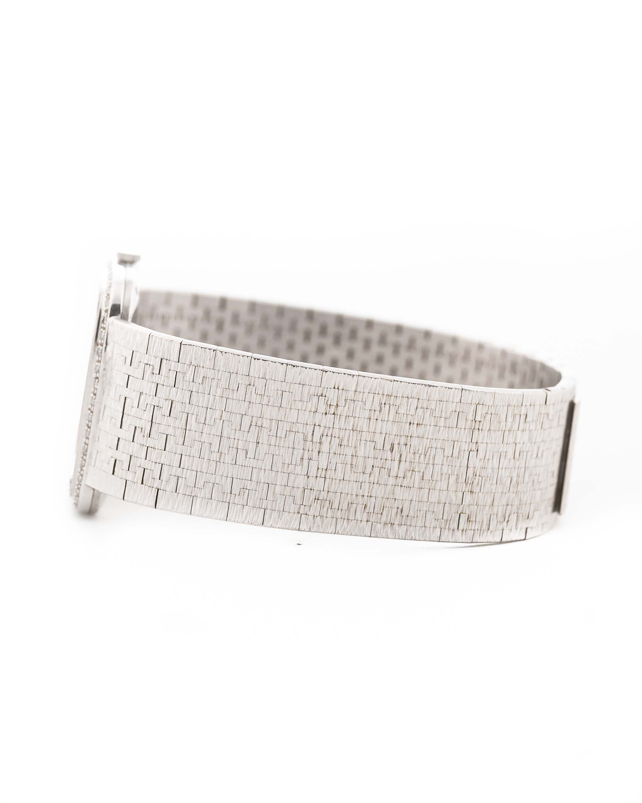 Royal Majestic Monarch Diamond G76s (7-A Quality)