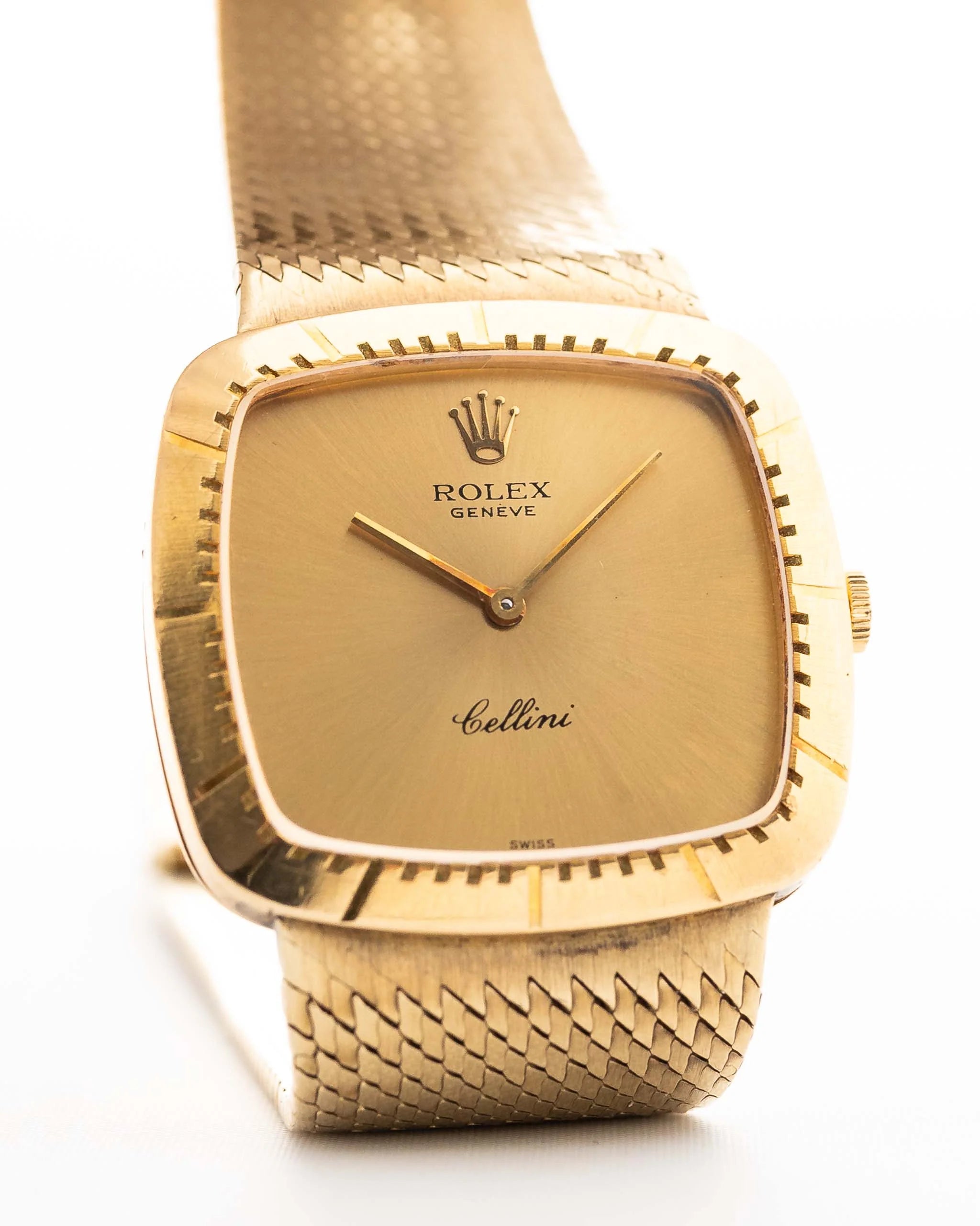 Royal Gemas 18k Gold Premium Look G69s (7-A Quality)Only available In India Here