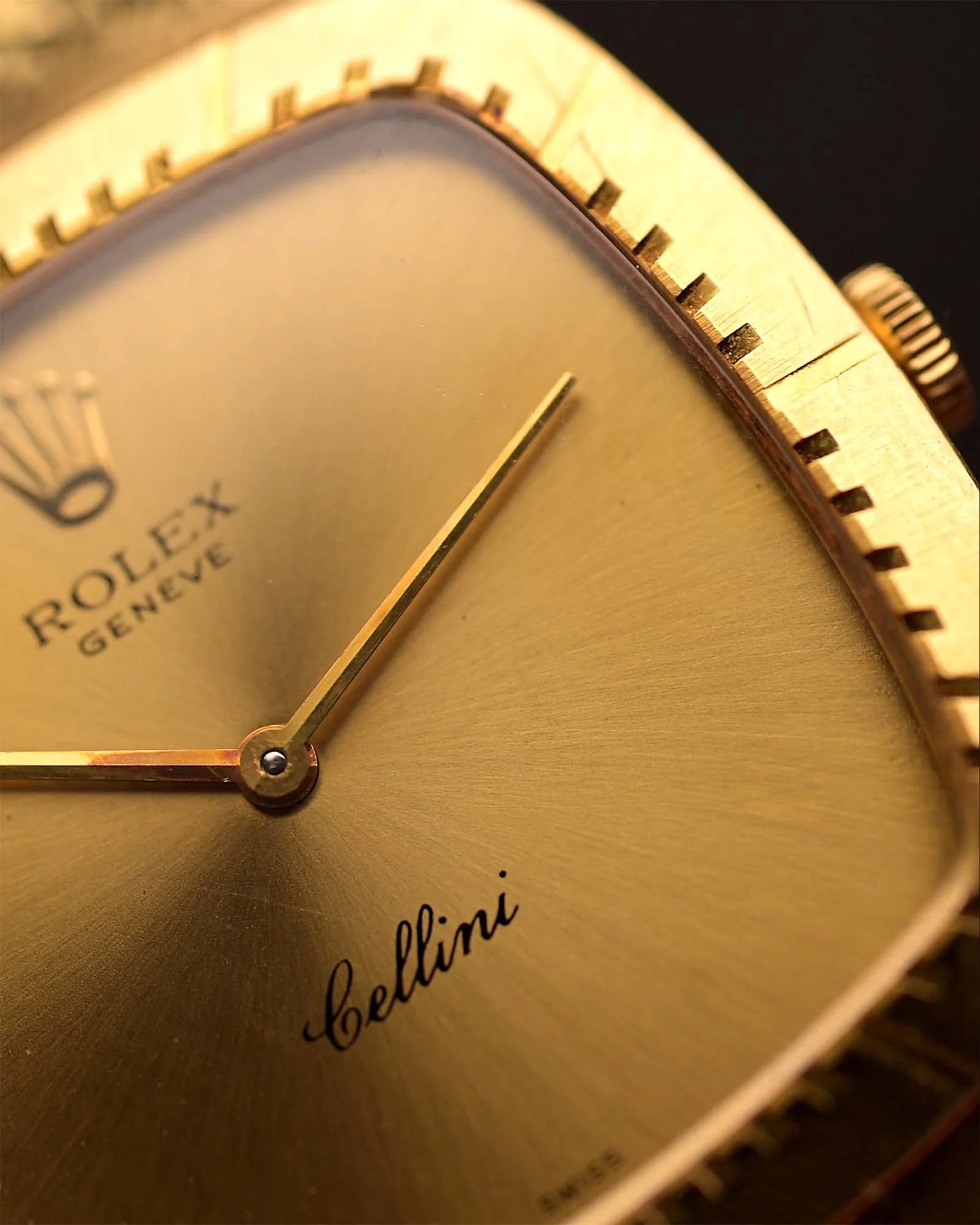 Royal Gemas 18k Gold Premium Look G69s (7-A Quality)Only available In India Here