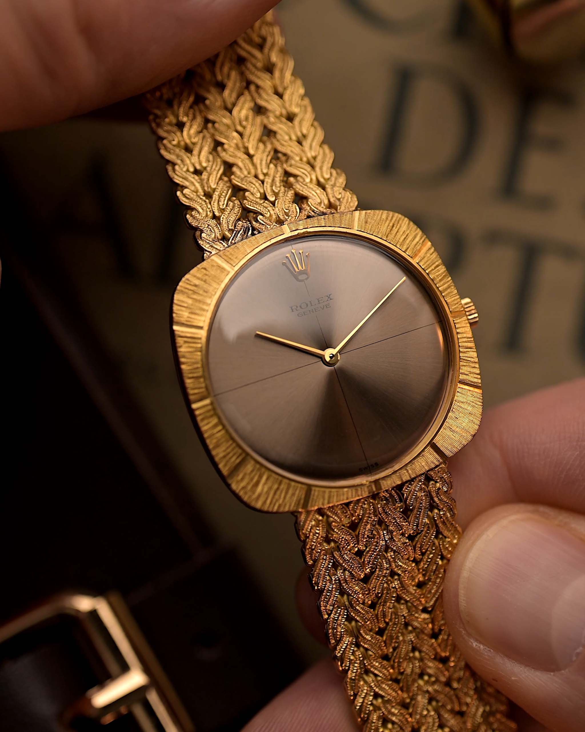 The Rare Caliber 24k Gold Addition With Unique Design ( People Attraction) p