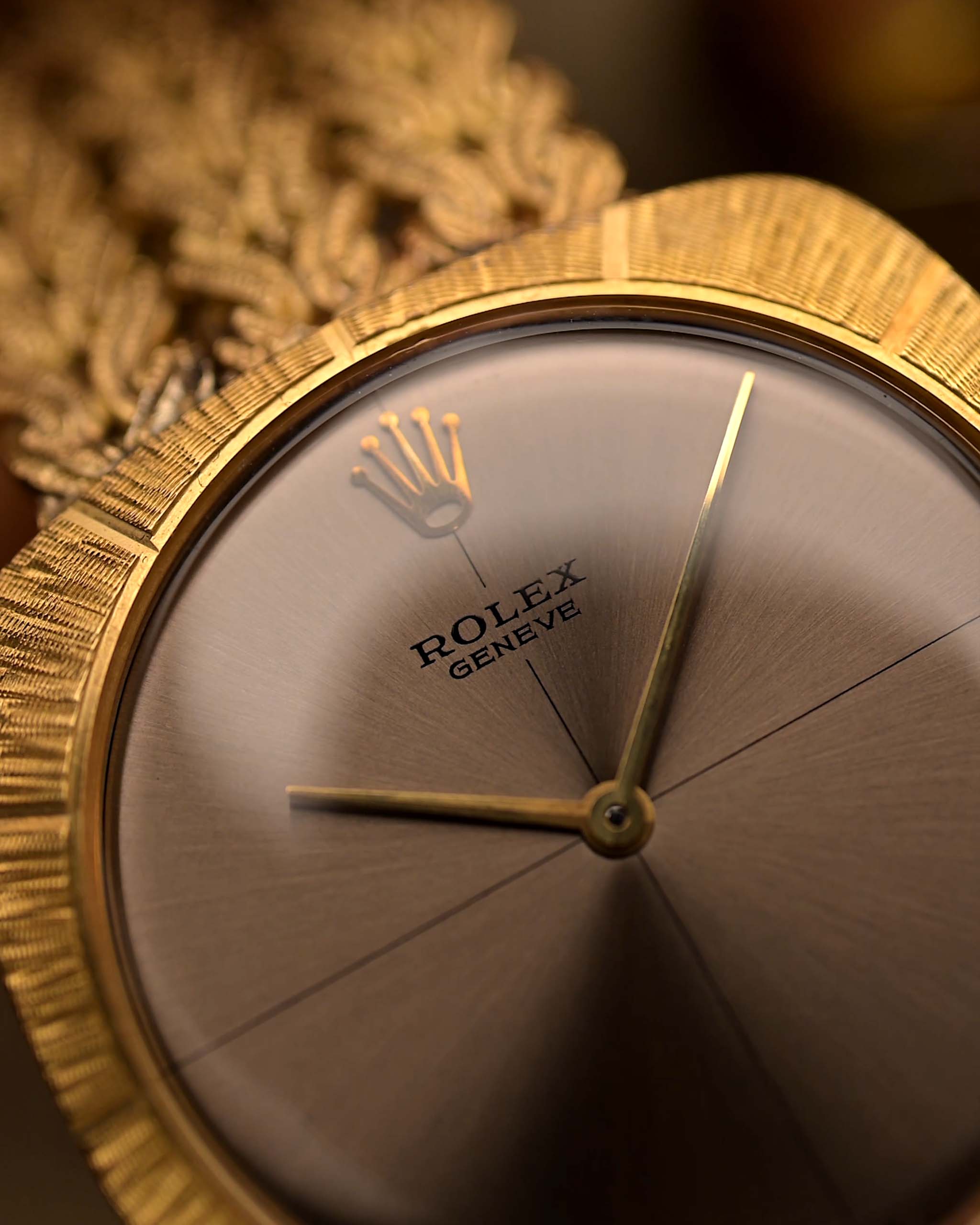 The Rare Caliber 24k Gold Addition With Unique Design ( People Attraction) p