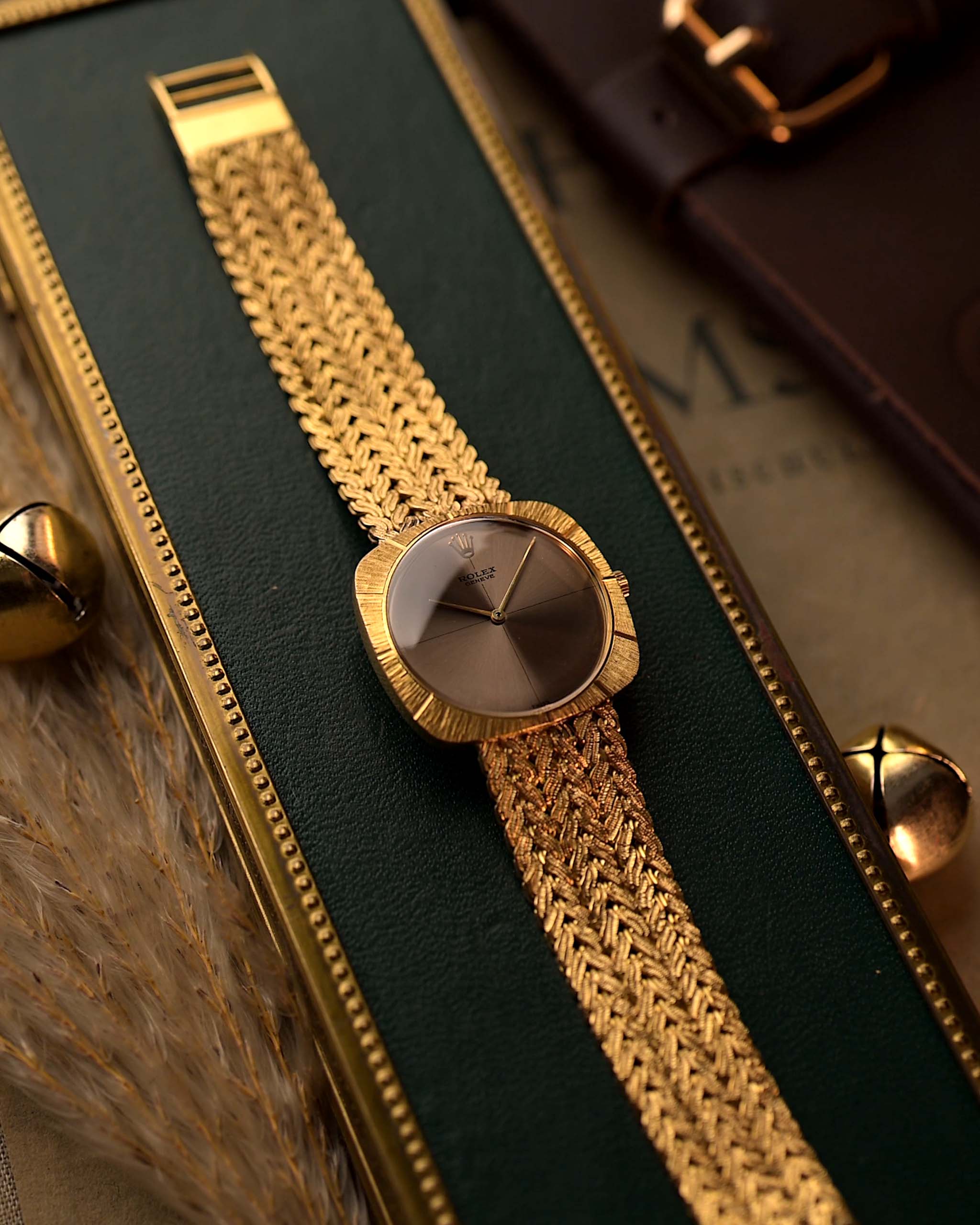 The Rare Caliber 24k Gold Addition With Unique Design ( People Attraction) p